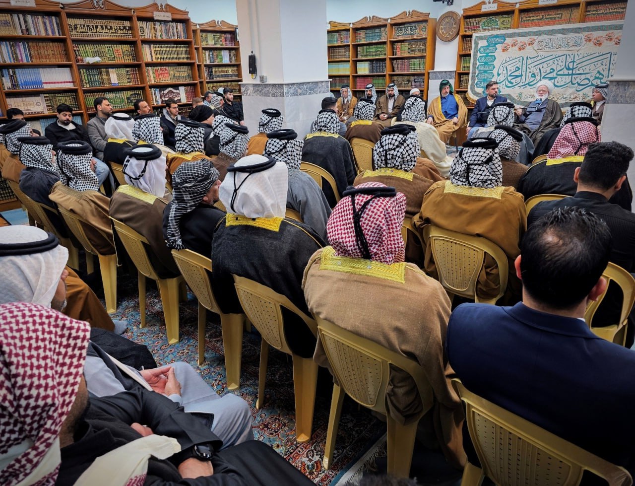 در جریان دیدار با جمعی از شیوخ عشایر و شخصیت‌های اجتماعی  آیت‌الله یعقوبی بر ضرورت هوشیاری و بیداری در برابر چالش‌های پیشِ‌رو تأکید کرد