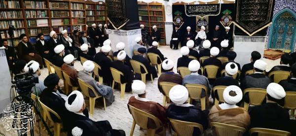 مرجع عالیقدر حضرت آیت الله یعقوبی (حفظه الله): تبلیغ و دعوت به سوی خداوند متعال، رسالت همه انبیاء الهی (علیهم السلام) است. که این مهم جز با انتشار علم و آگاهی و بصیرت در میان مردم و به صورت گسترده، توسط حوزههای علمیه، انجام نمیشود.