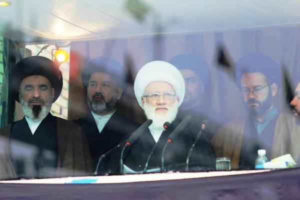 کرامت مطلق از آن انسان است